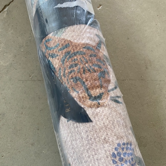 Rifle Paper Co. Les Fauves Wild Animals Area Rug - Picture 3 of 5